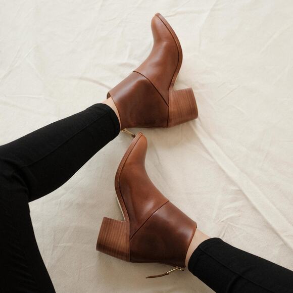 Nisolo Shoes - Nisolo Dari Commuter Boot Brandy Anthropologie Leather Block Heel Ankle Booties
